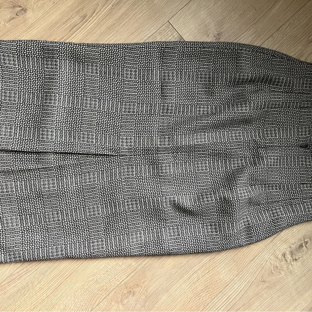 Ports Pencil Skirt - fully lined - Picture 4 of 9